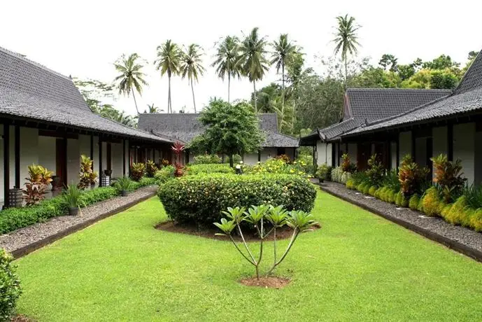 Manohara Resort 