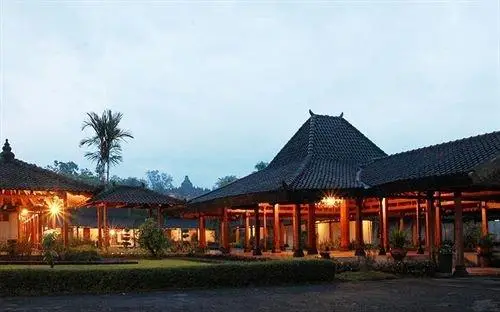 Manohara Resort 