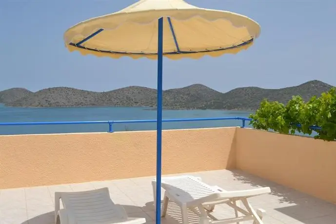 Elounda Heights Adults Only 