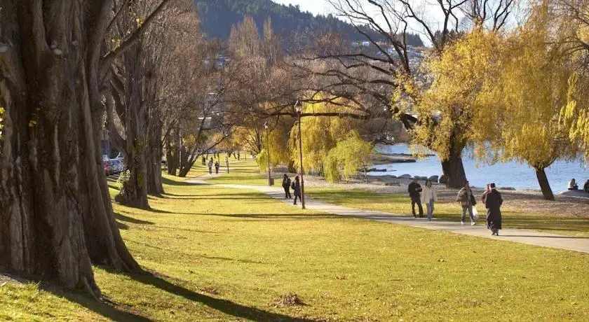 Esplanade Queenstown 