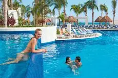 Riu Emerald Bay All Inclusive 