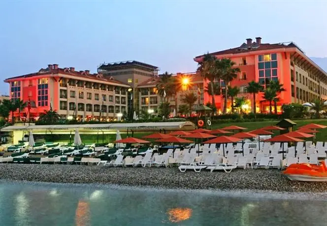 Fame Residence Kemer & Spa