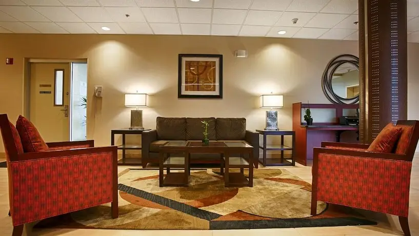 Best Western Airport Inn & Suites Cleveland