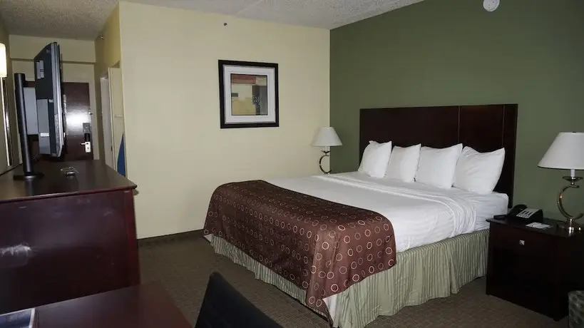 Best Western Airport Inn & Suites Cleveland 