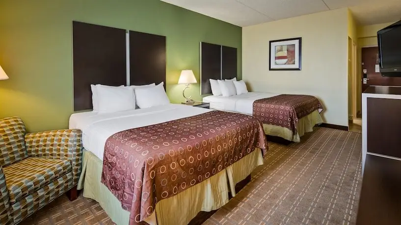 Best Western Airport Inn & Suites Cleveland 