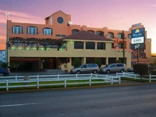 Hotel Costa Ensenada