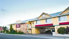 Kelowna Inn & Suites 