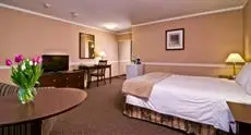 Kelowna Inn & Suites 