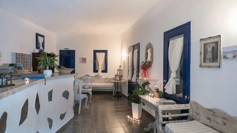 Agnadi Villa Santorini