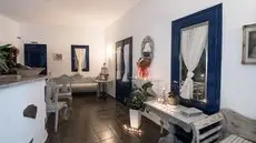 Agnadi Villa Santorini 