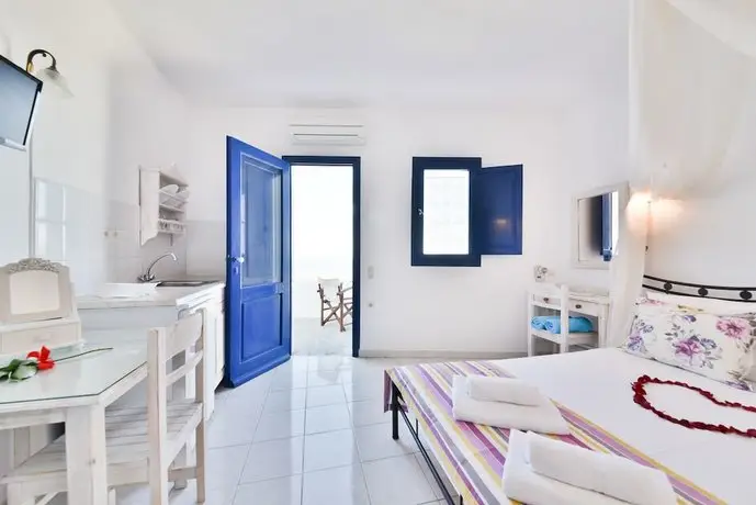 Agnadi Villa Santorini 