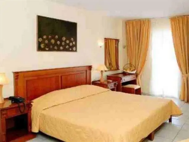 Alexander House Hotel Agia Pelagia 