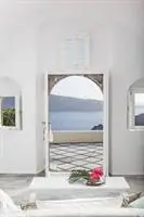Canaves Oia Hotel 