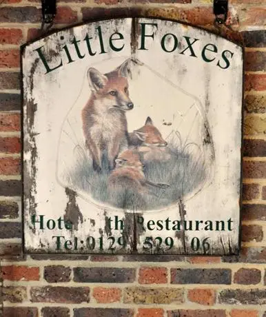 Little Foxes Hotel 