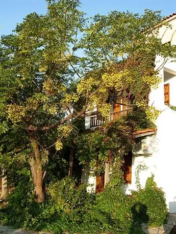 Korali Hotel Marathokampos