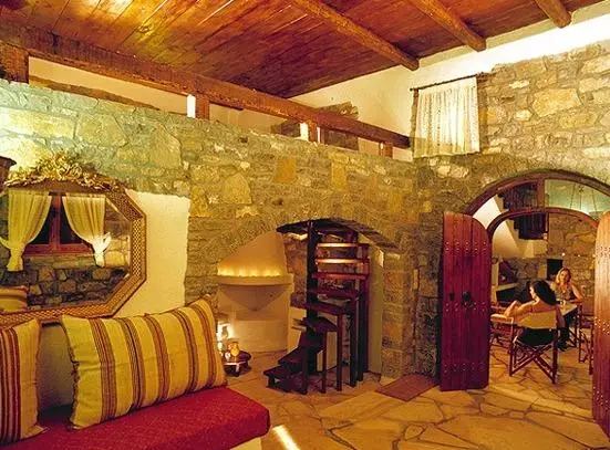 The Traditional Homes of Crete 