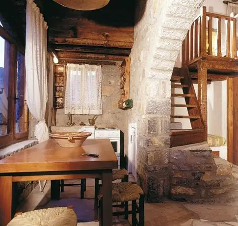 The Traditional Homes of Crete 