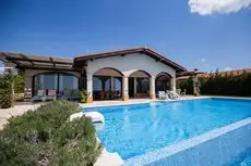 BlackSeaRama Golf & Villas 