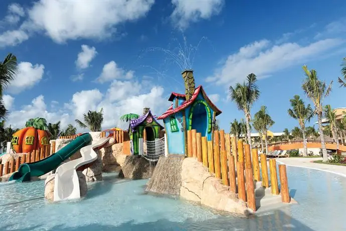 Barcelo Maya Palace 