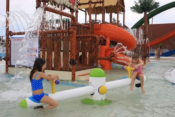 Electra Holiday Village Water Park Resort 