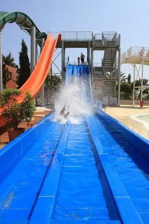 Electra Holiday Village Water Park Resort 