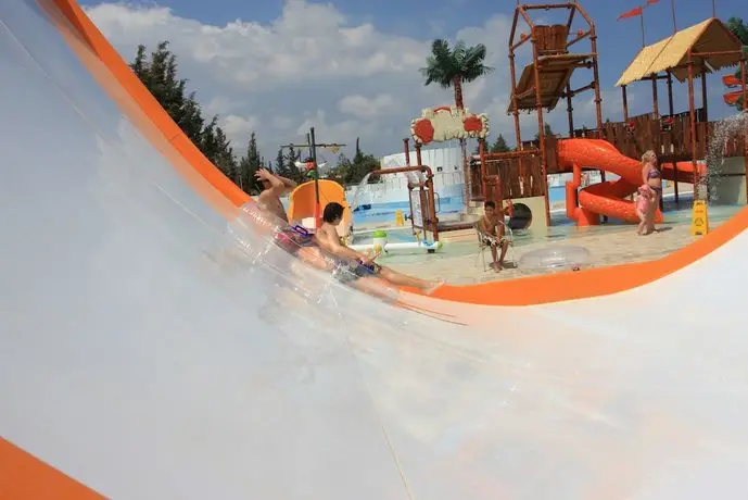 Electra Holiday Village Water Park Resort 