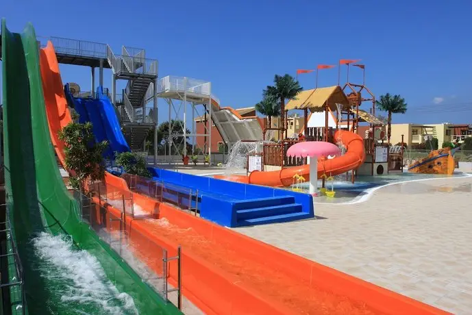 Electra Holiday Village Water Park Resort 