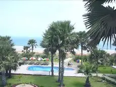 Golden Beach Hotel Brufut 