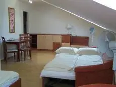 Hotel Relax Apartman Sarvar 