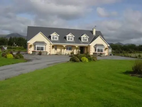 Coomassig View Bed & Breakfast Sneem