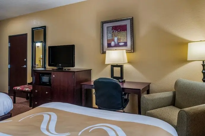 Quality Inn & Suites Slidell 