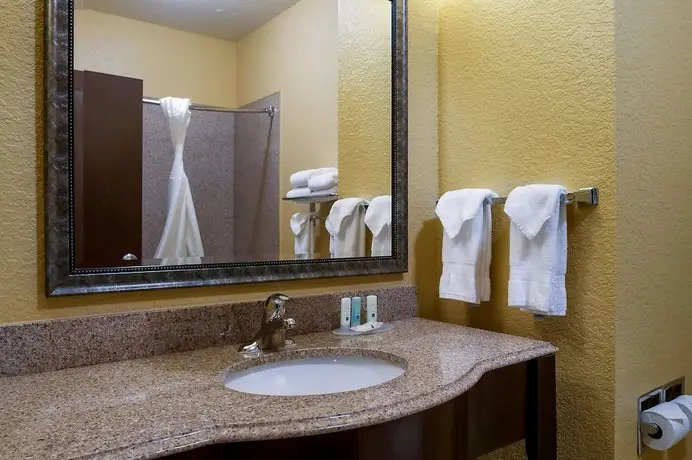 Quality Inn & Suites Slidell 