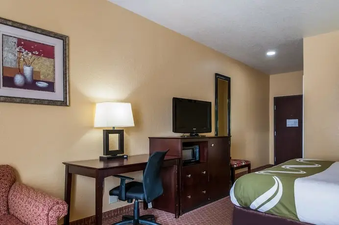 Quality Inn & Suites Slidell 