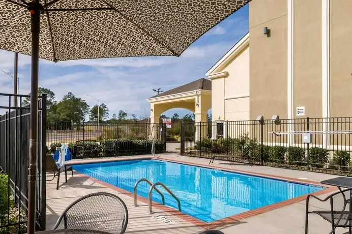 Quality Inn & Suites Slidell 