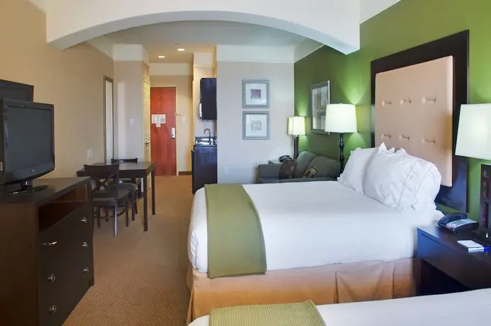 Holiday Inn Express Hotel & Suites Galveston West-Seawall