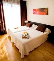 Compostela Suites Apartments 
