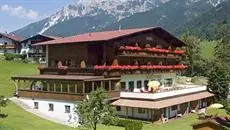 Hotel Bellevue Neustift im Stubaital 