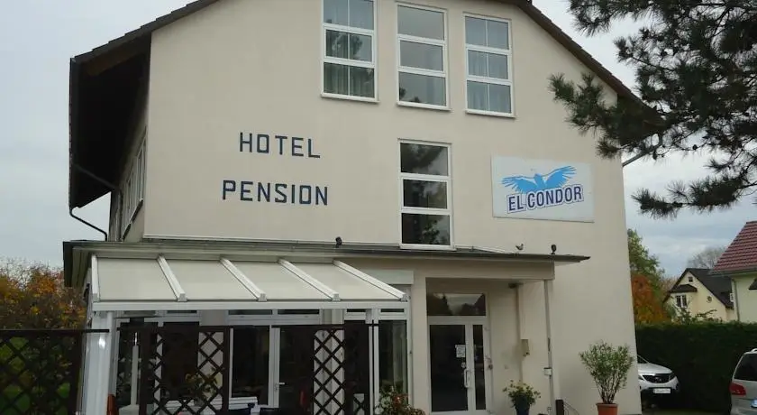 Hotel EL CONDOR 