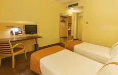 Holiday Inn Express Milan-Malpensa Airport 