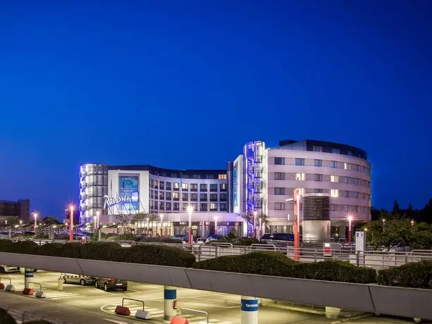 Radisson Blu Hotel Hamburg Airport 