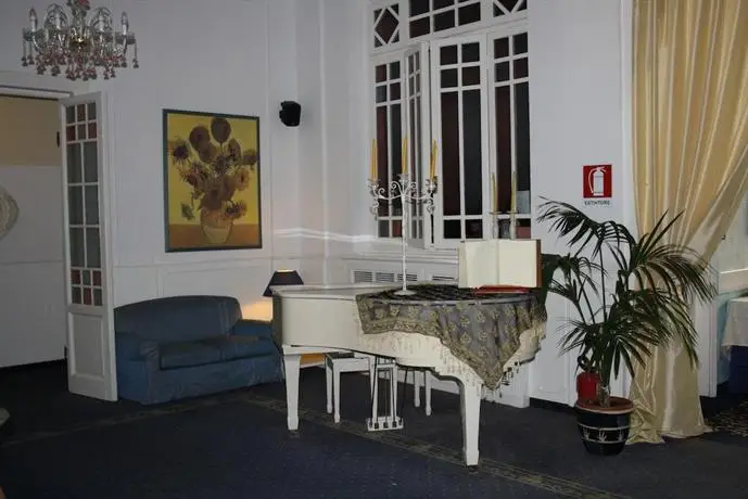 Hotel London Viareggio 