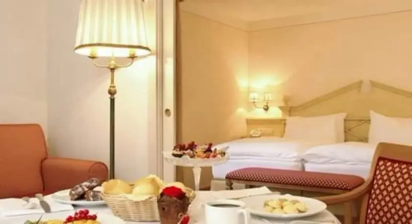 Alpen Suite Hotel 