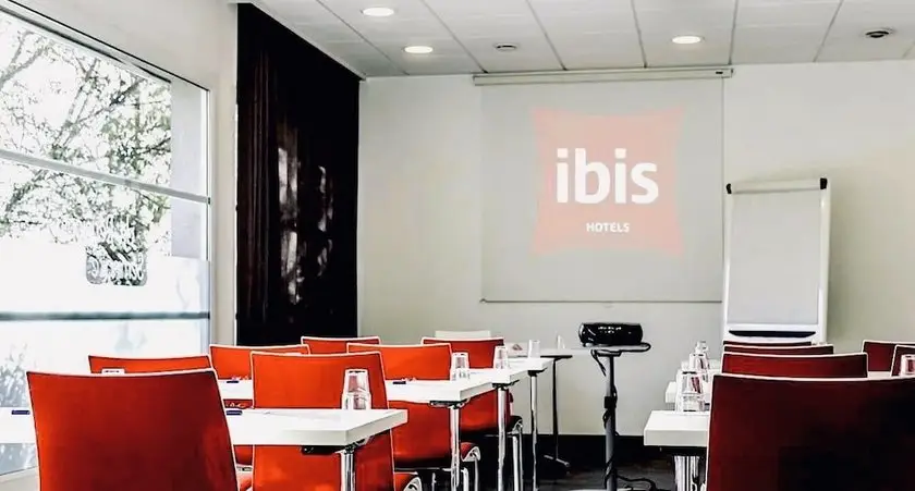 Ibis Strasbourg Aeroport Le Zenith 