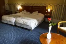 Brit Hotel Roanne - Le Grand Hotel 