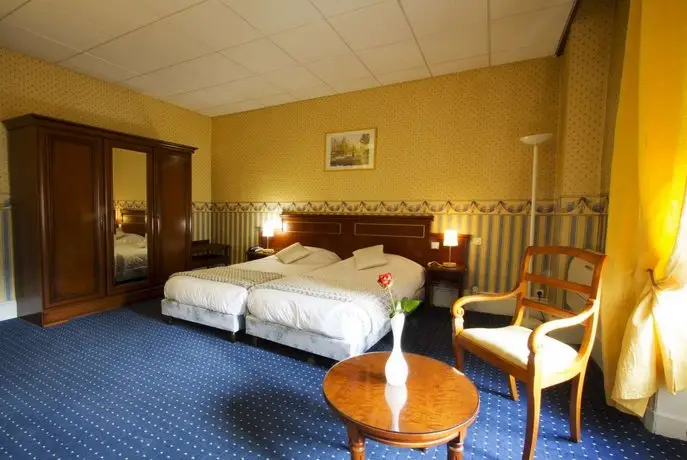 Brit Hotel Roanne - Le Grand Hotel 