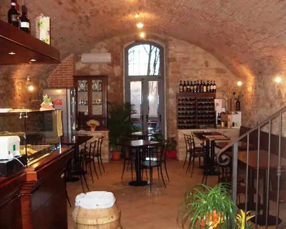 Osteria Del Borgo B&B