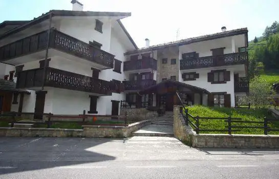 Champoluc Apartment 