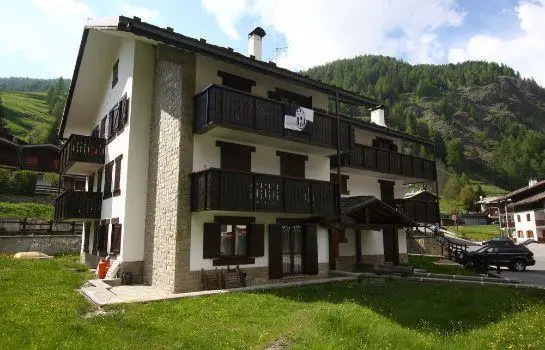 Champoluc Apartment 