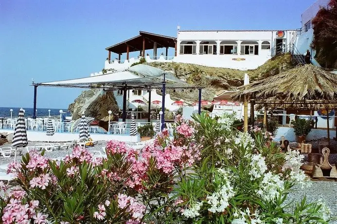 Cirucco Bay Hotel & Camping