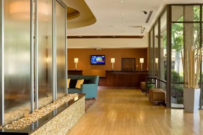 DoubleTree by Hilton Atlanta Northeast/Northlake